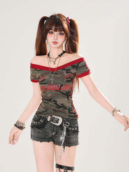 Black Low Rise Stud Details Distressed Denim Shorts with Buckle Belt