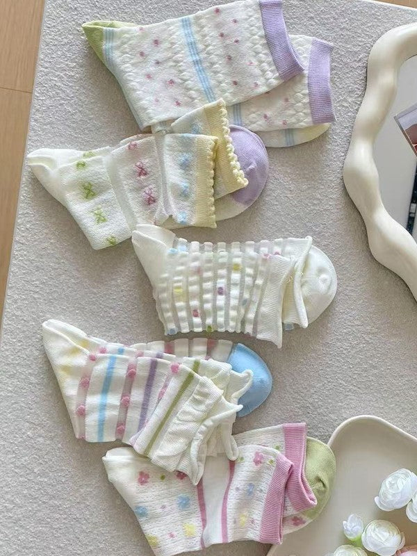 Colorful Stripes Polka-dot/Bowknot/Floral Pattern Hollow-out Calf Socks