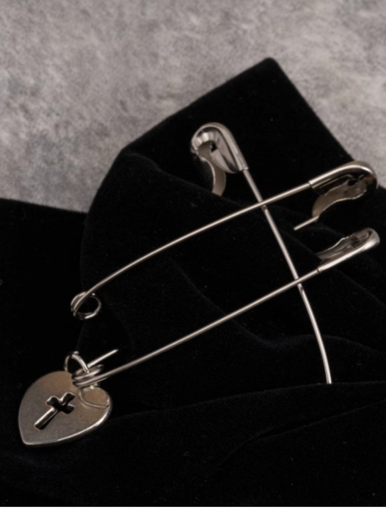 Black Bowknot With Double Red Plaid Pattern Bowknots And Pins Details Clip