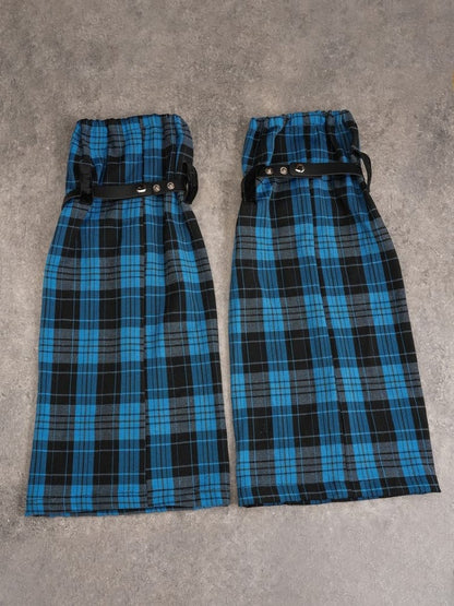 Pins Decorated Black and Blue Plaid Leg Sleeves