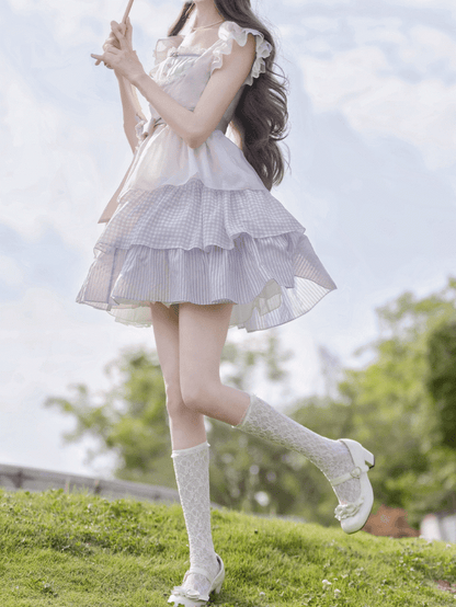 Sweet Lavender Flutter Sleeves Dress Tiered Skirt with Floral Brooch and Waist Belt