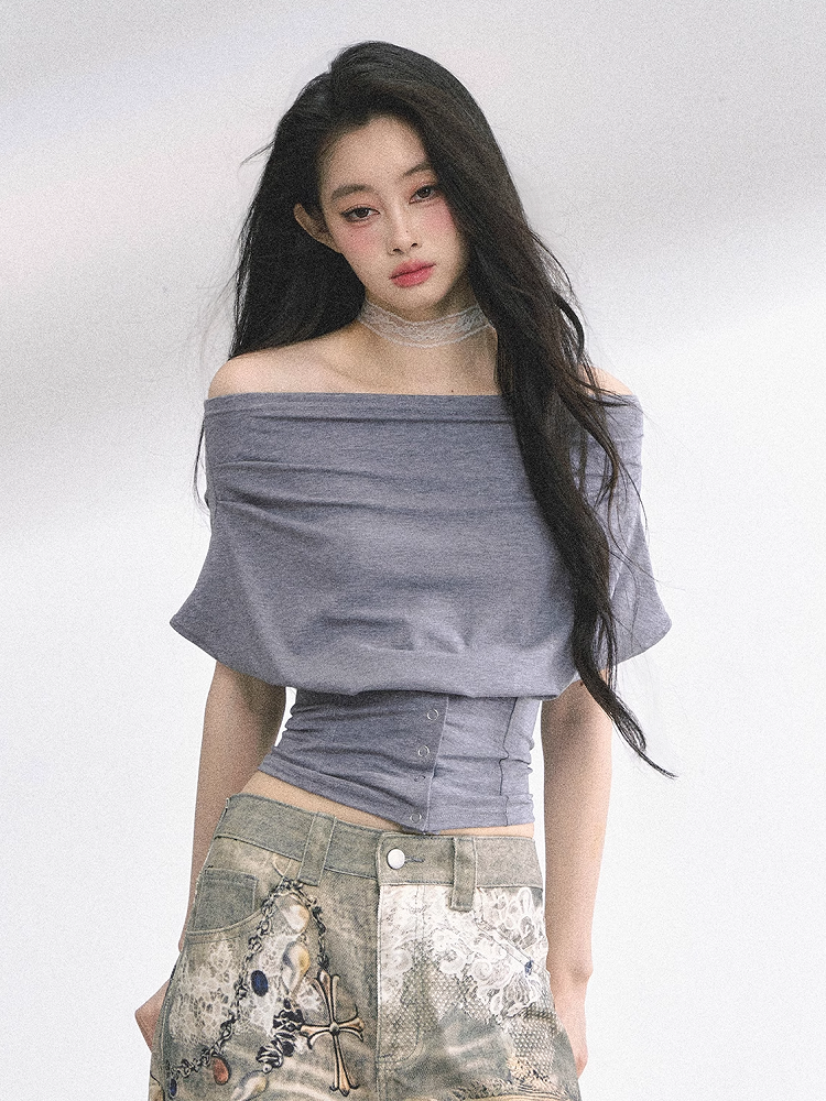 Off-the-shoulder Neckline Gray / Water Blue Slim-fitting T-shirt