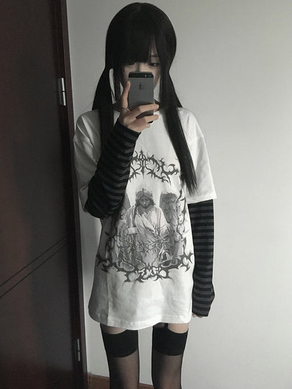 White Dark Kawaii Striped Sleeves Graphic T-shirt