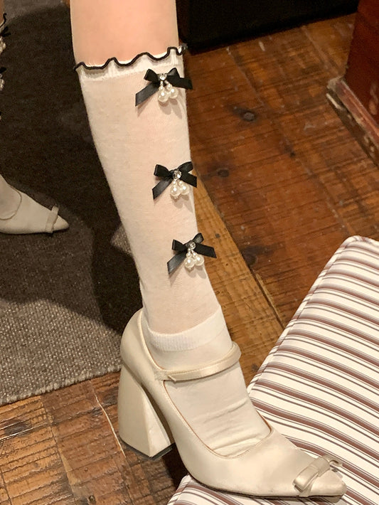 White/Black/Gray Beaded Charm Bowknot Details Calf Socks