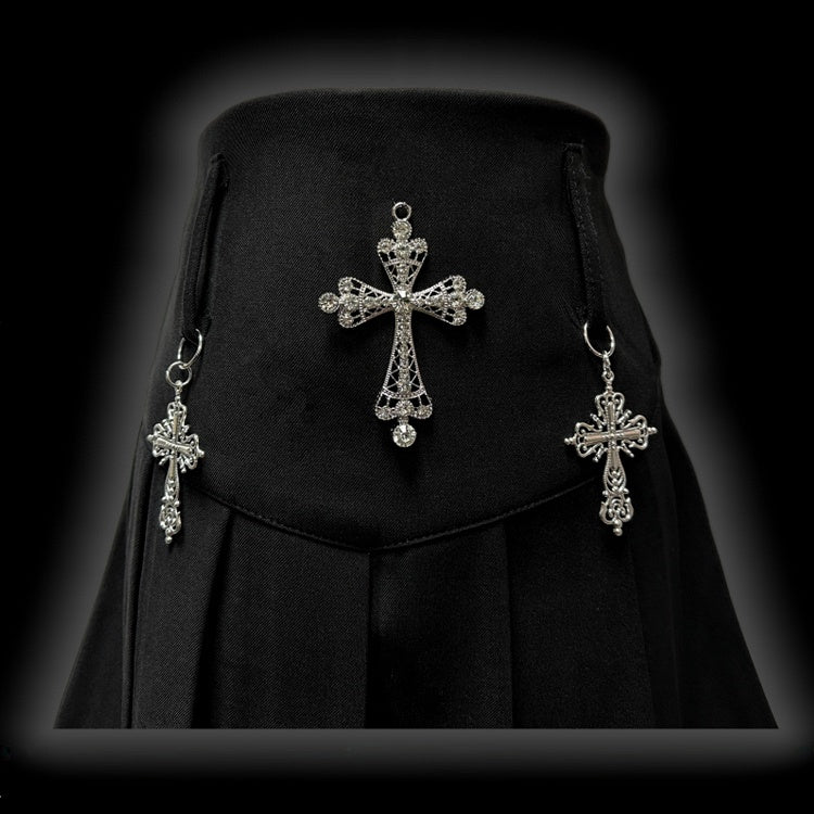 Y2K Black Cross Charms High Waist Studs Design Punk Pleated Skirt