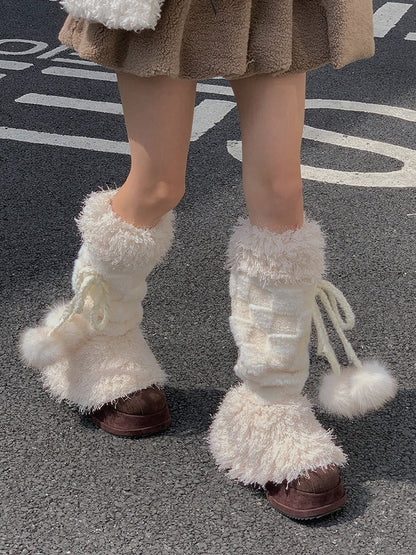 Off-white Sweet Checked Plush Leg Warmers With Pompons