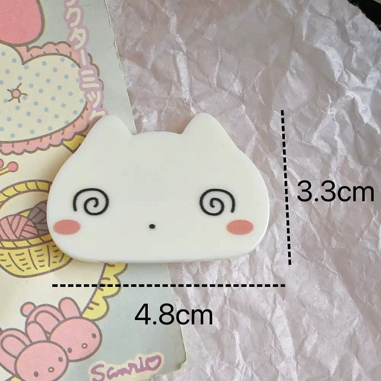 Beige Kitty Hairclip