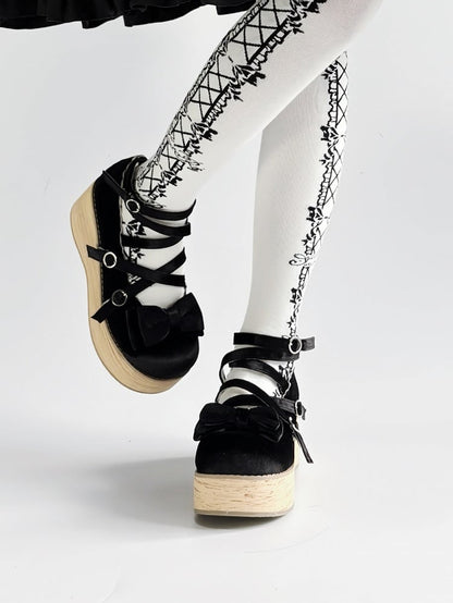 Bow Embellishments & Crisscross Design Velvet Black Platform Shoes in Sweet Lolita