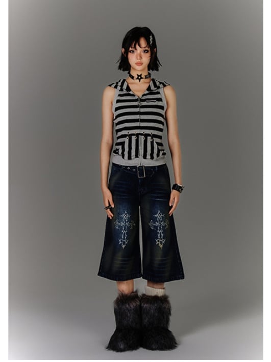 Blue Cross Print Faded Wash Glamorous Distressed Jeans with Buckle Belt