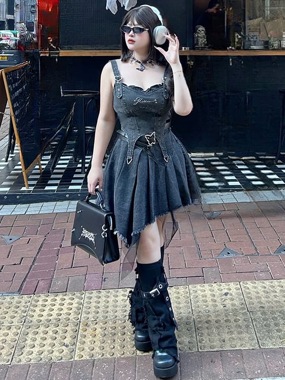 Plus Size Y2K Dark Grey Asymmetrical Hem High Waist Denim Skirt with Free Belts