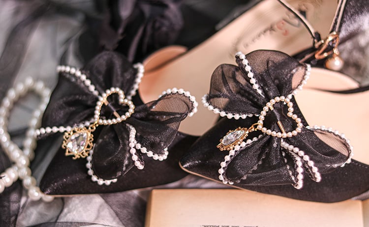 Black Beaded Bowknot Accents Pointed Toe Middle Heels