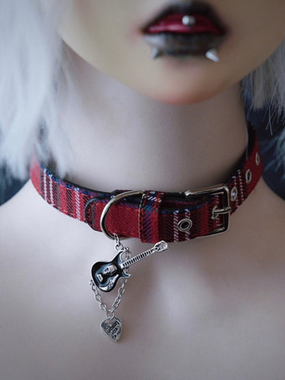 Red Plaid Pattern Buckle With Guitar Pendant Choker