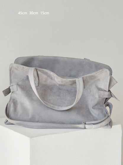 Minimalist Grey One-Shoulder Tote Bag With Zipper Closure