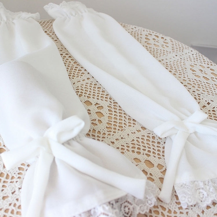 White Bowknot Details Lace Trim Sleeves