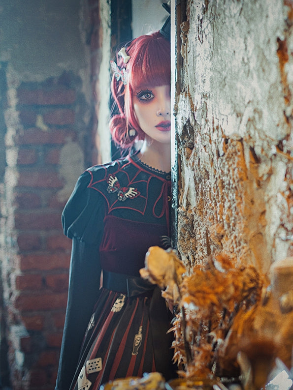 Black and Red Spider Web Embroidery Organza Fake Collar with Detachable Butterfly and Moth Brooch