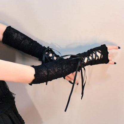 Gothic Punk Black/White Lace-up Sleeves