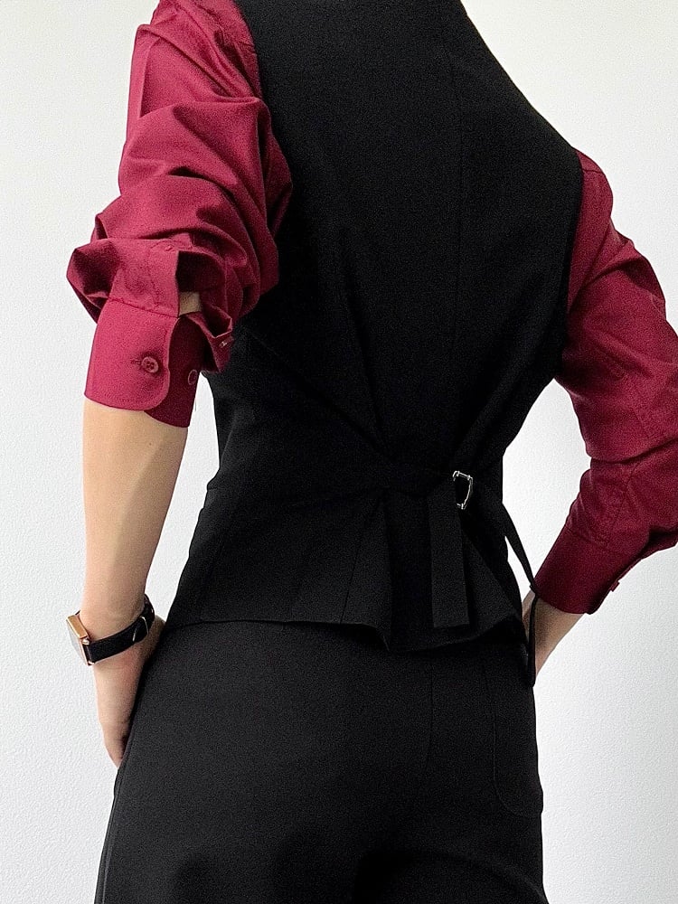 Ouji Lolita Wine Red Pointed Collar Unisex Shirt with Button Front & Cuff