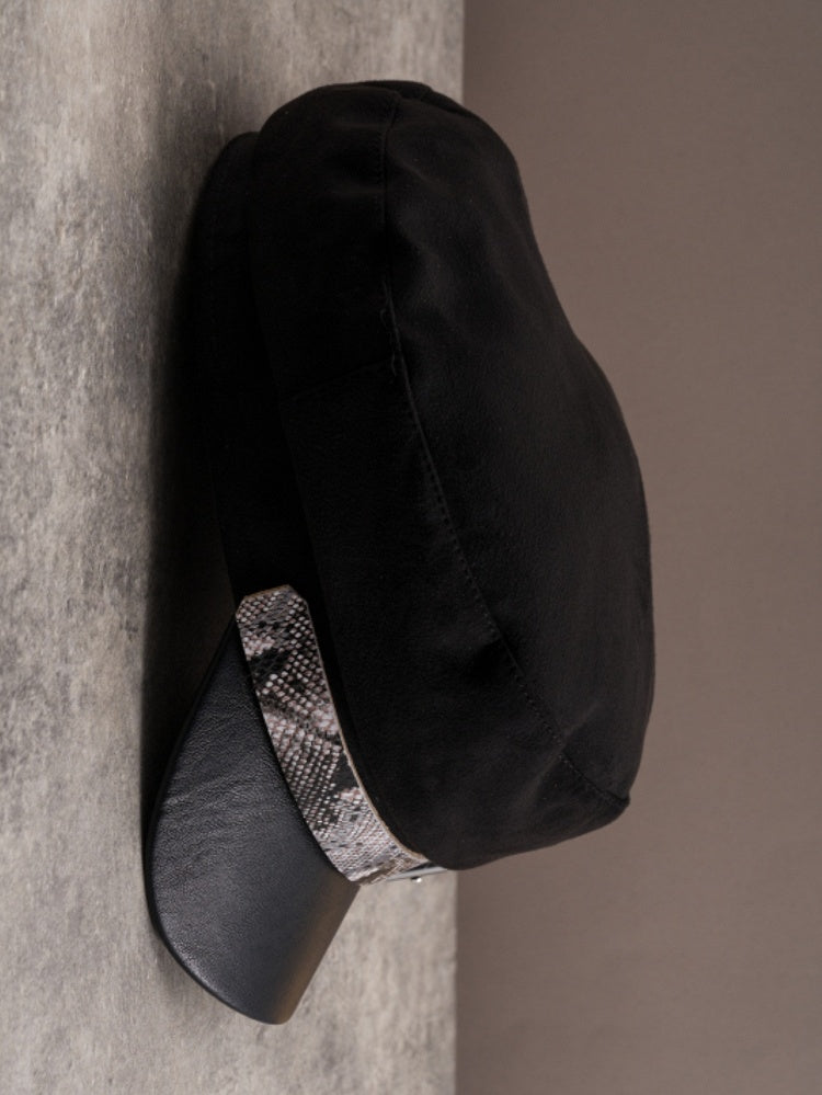 Black Gothic Snakeskin Pattern Buckle Design Beret Hat