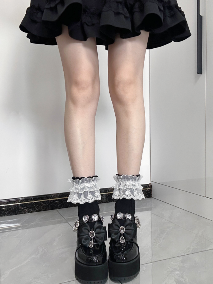 Jirai Kei White Lace Cuffs Black Cotton Ankle Socks