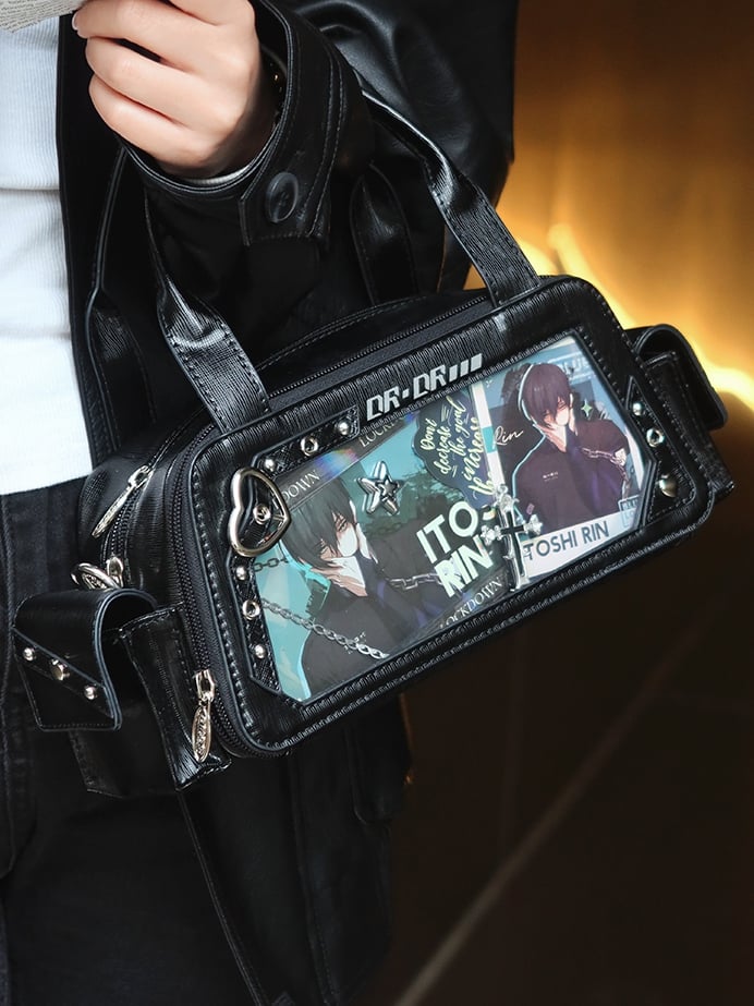 Black Heart Buckle Decorated Ita Bag