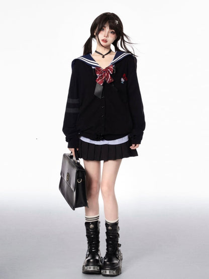 Double Heart Buckles Black Preppy Style Pleated Skirt