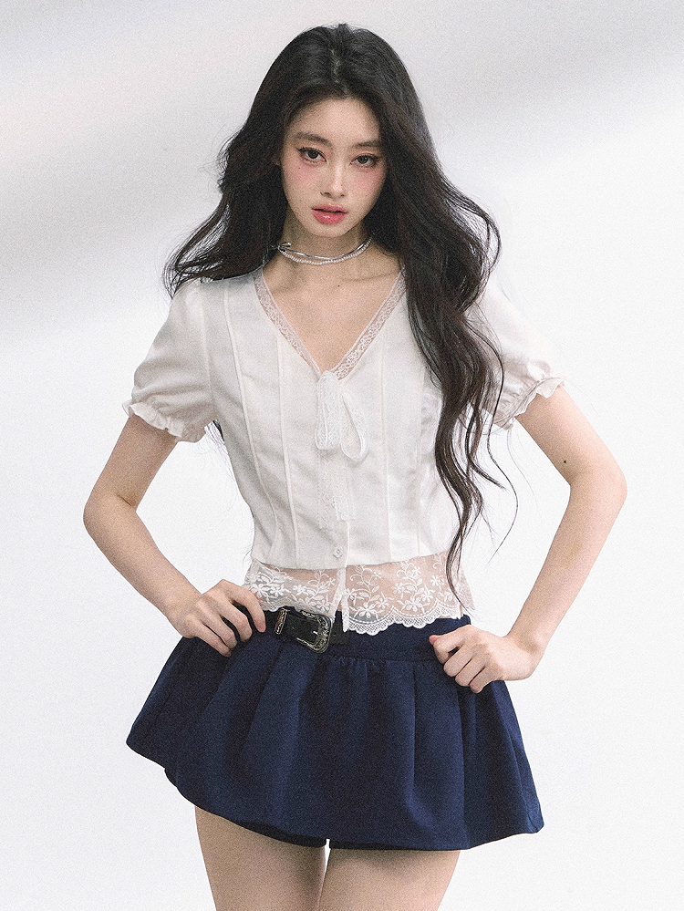 White Self-tie Straps Neckline Lace Hem Puff Sleeves Blouse