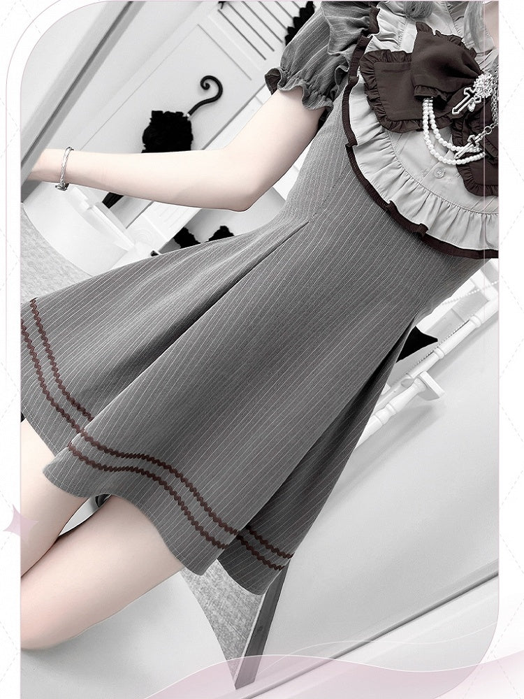 Jirai Kei Ruffle Neckline Puff Sleeves Gray Striped Dress with Free Bowtie