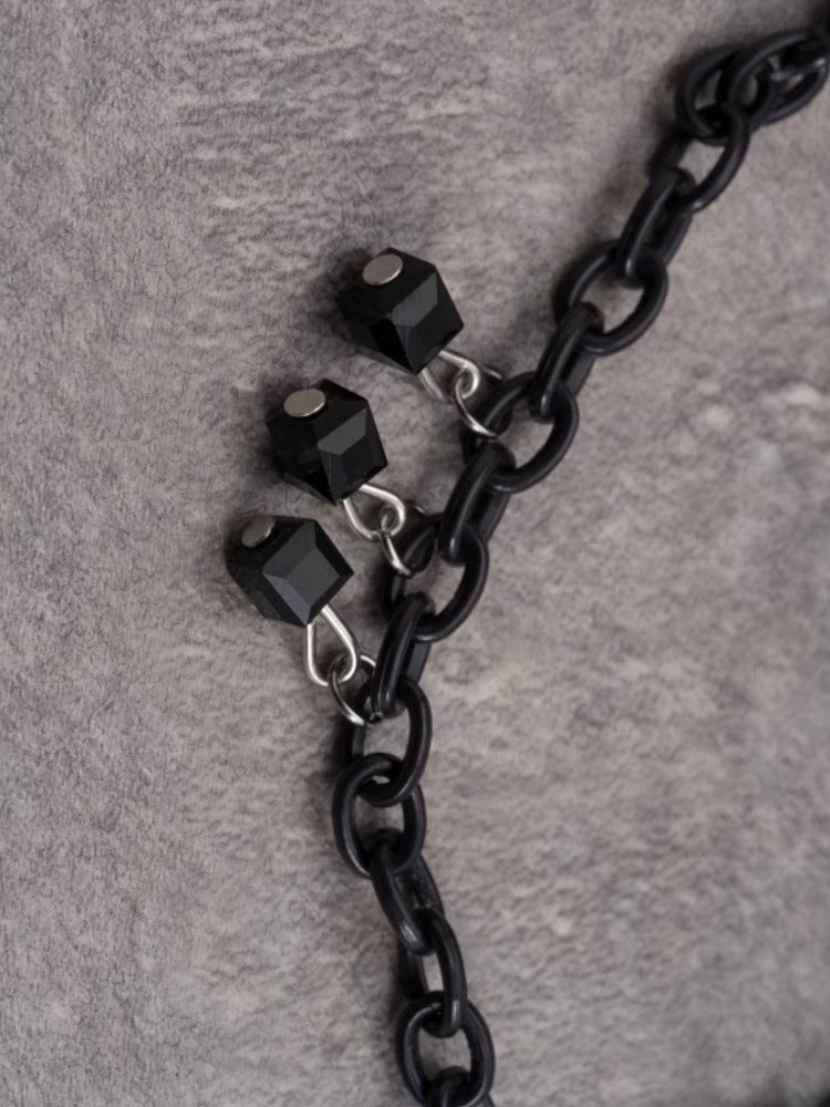 Black&Red Gothic Beaded And Bat Pendant Necklace