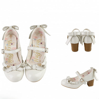 White Heart Decorated Bow at Top Mary Janes