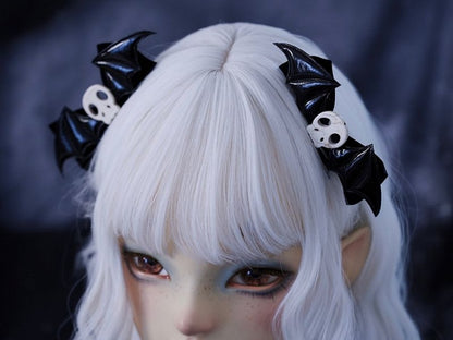 Skull Decorated Black Goth Wings Hairclips