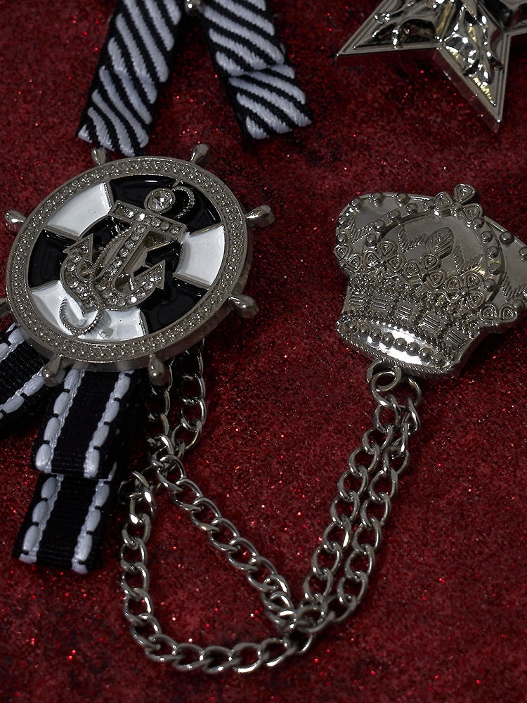 Punk Rock Distressed Design Graphic/Metal Badge Set