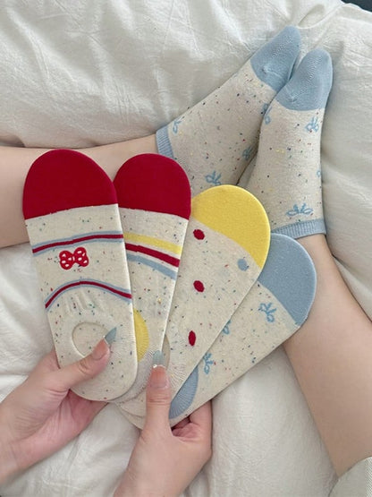 17 Options Colorful Ankle Socks With Cake/Apple/Bear/Puppy/Bowknot/Polka-dot/Striped Pattern/Floral Print