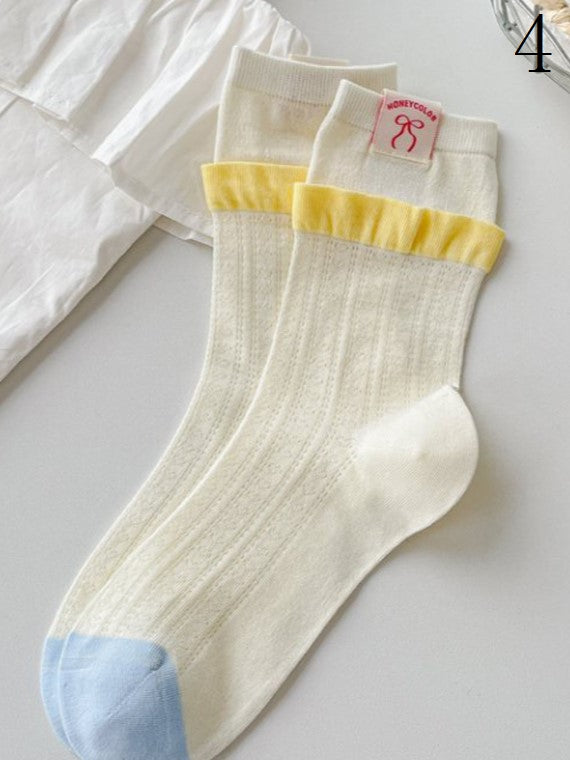 4 Options White Calf Socks