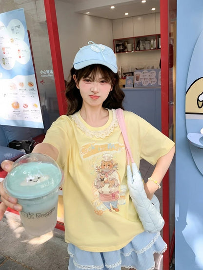 Chef Mouse Print Lace Trim Neckline Yellow Round Neck Loose Cotton T-shirt