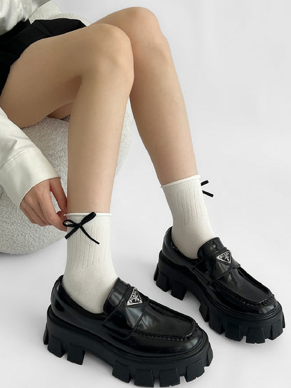 All White/White&Black Bowknot Detail Rolled-Trim Socks