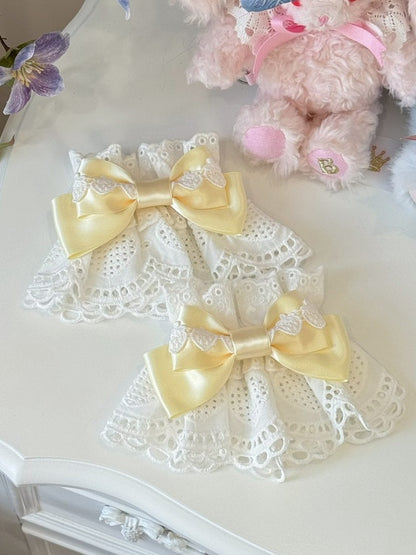 8 Color Options Strawberry Design Bowknot Wrist Cuffs