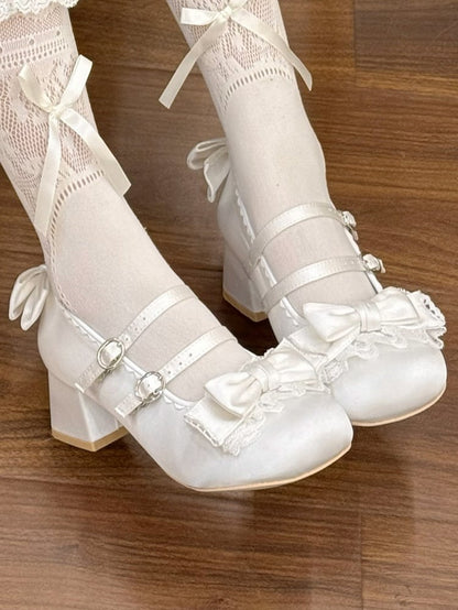 Mid-heel White Mary Janes in Sweet Lolita - Delicate Ruffle Lace, Bow Accents & Twin Clasps