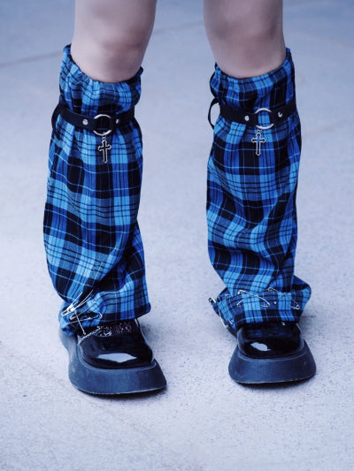 Pins Decorated Black and Blue Plaid Leg Sleeves