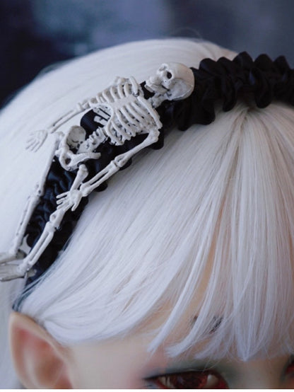 Black Ruffle Trim With Skull And Pins Design KC