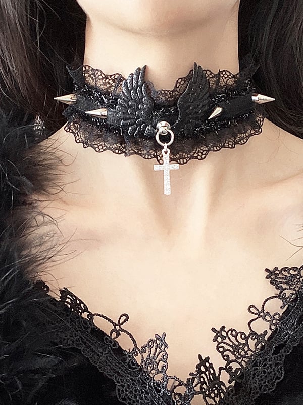 Studs Cross Punk Black/White Lace Trim Choker
