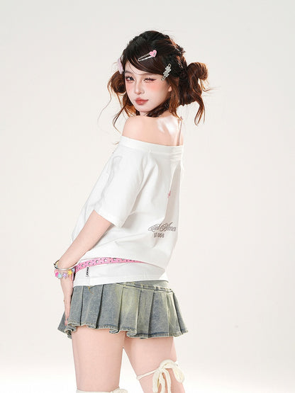 Off-the-shoulder Neckline Cross Print Black/White Loose T-shirt