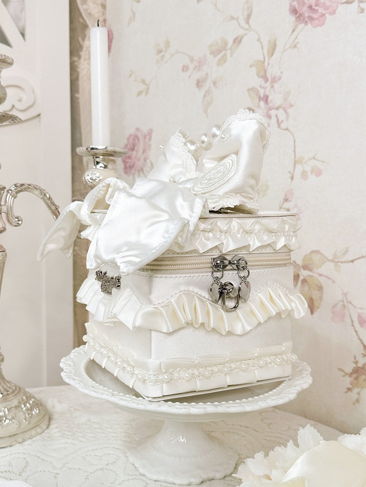 Creamy White Bead Details Hand Bag / Crossbody