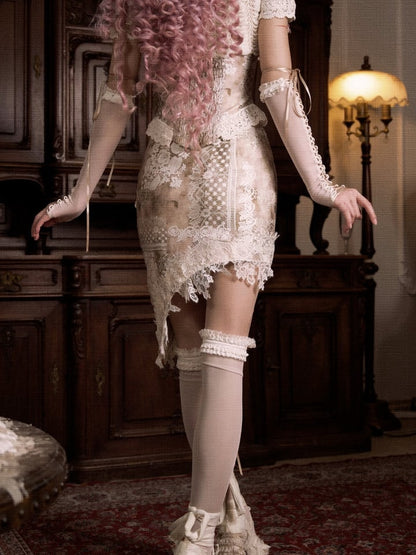 Lace and Pink Bow Accents Heart-shaped Cutout Side Skirt