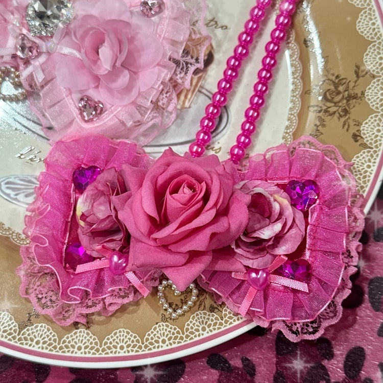 Light/Dark Pink Rhinestone Decorated Lace Trim Bowknot Pendant Beaded Necklace