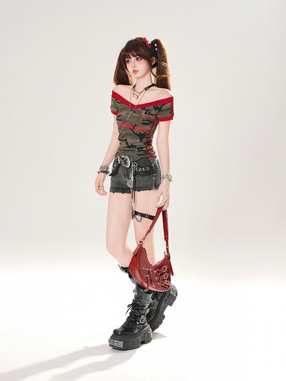 Black Low Rise Stud Details Distressed Denim Shorts with Buckle Belt