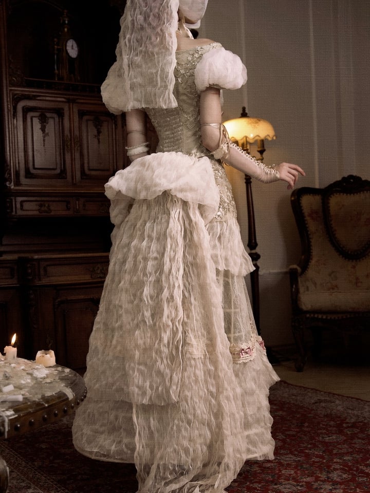 Versatile Lace Patched Vintage Bustle Long Skirt