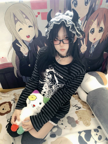 Black & Gray Stripe Pattern Skeleton Print Long Sleeves Punk T-shirt