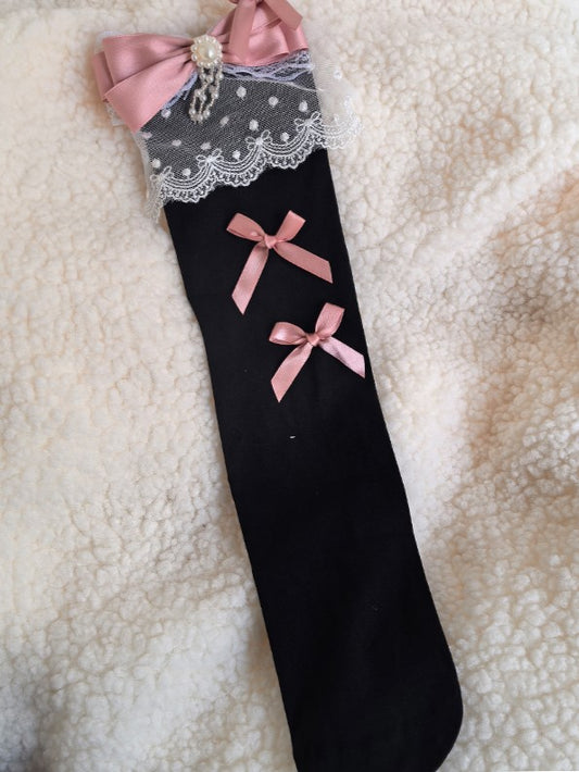 Black/White Underknee Stockings With Pink Bowknot Details And White Lace Cuff