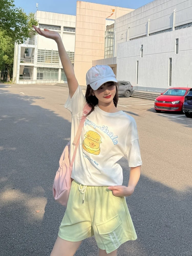 Green Drawstring Waist Casual Sports Shorts