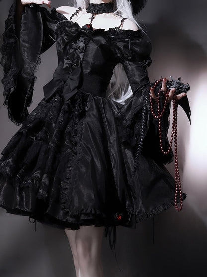Black Layered Bell Sleeves Kuro Gothic Lolita Dress Bowknot Details and Drawstring Skirt